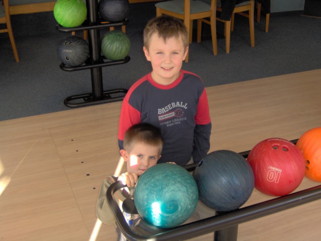 bowling8.jpg